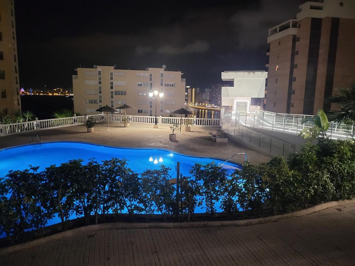 Trinisol II Private Apartments With Sea View Benidorm Exteriör bild