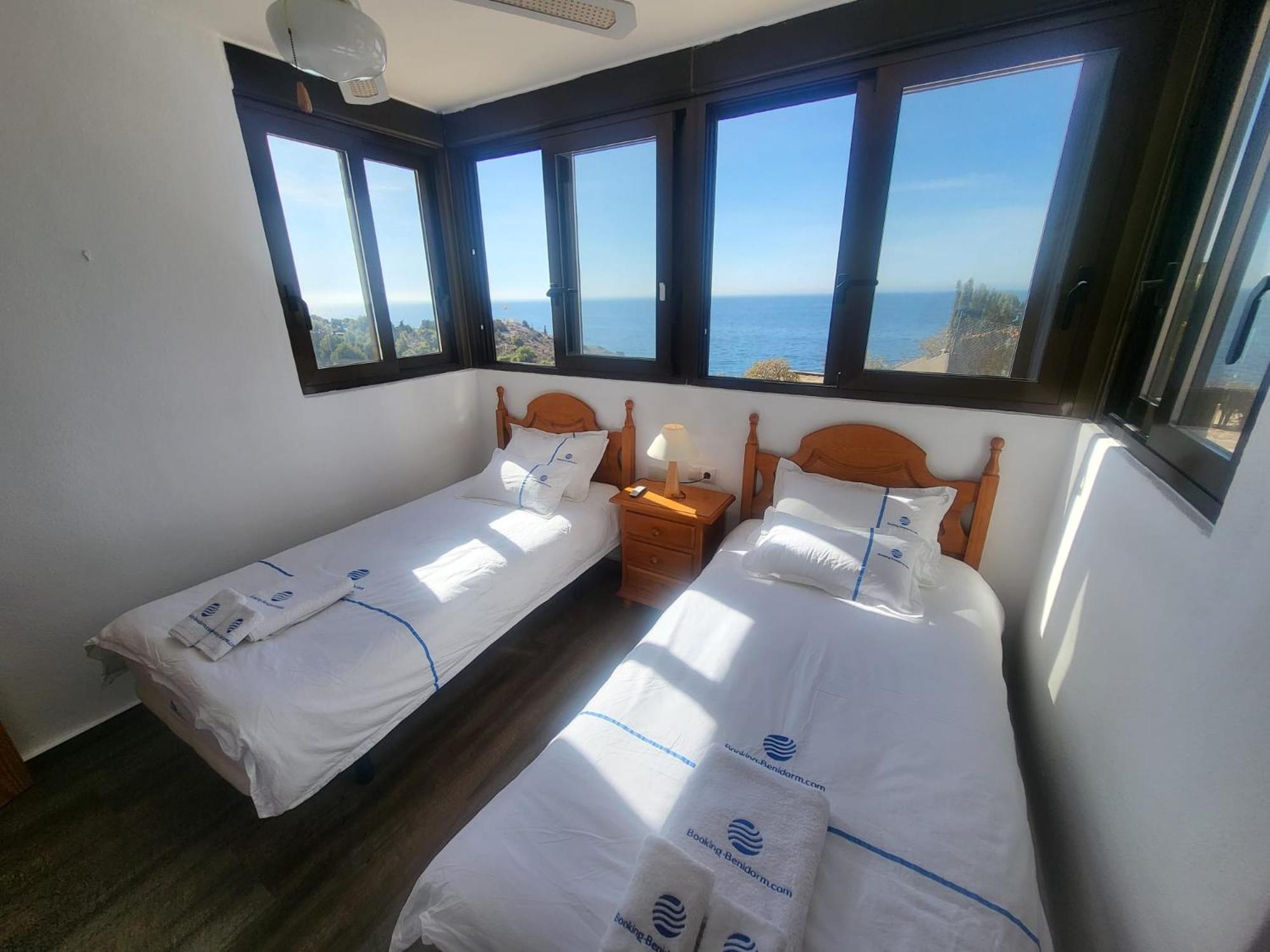 Trinisol II Private Apartments With Sea View Benidorm Exteriör bild