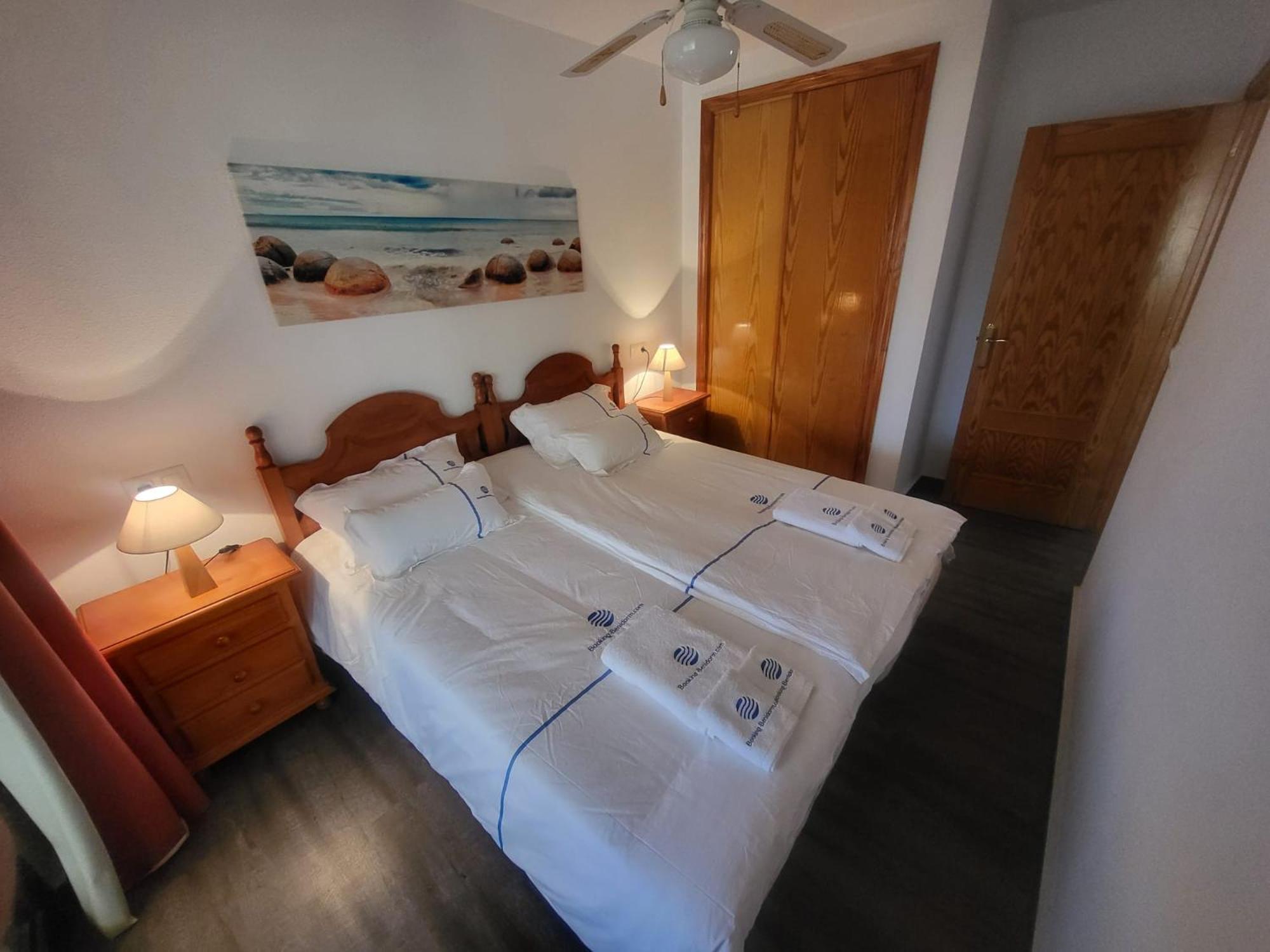 Trinisol II Private Apartments With Sea View Benidorm Exteriör bild